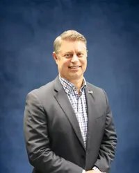 Robert Kirila headshot